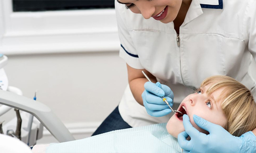 口腔牙科医生使用放大镜的5个优点